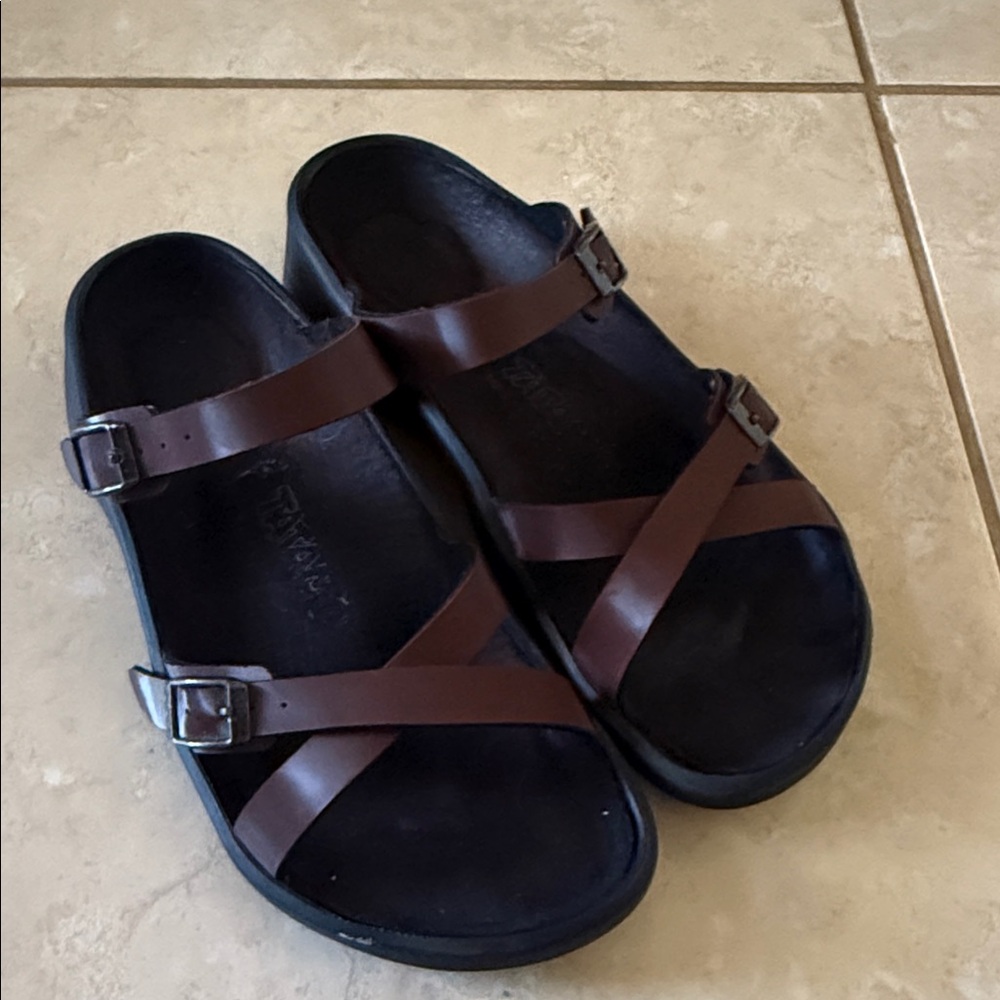 Tatami by Birkenstock Brown Leather Sandals size 7